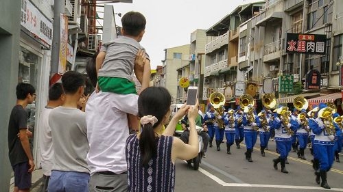 天国乐团